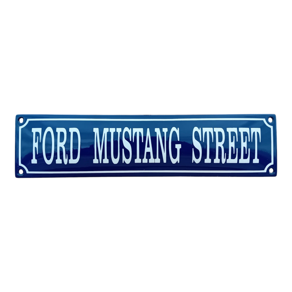 Ford Mustang Street