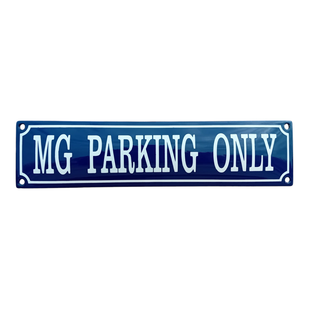 MG parking only