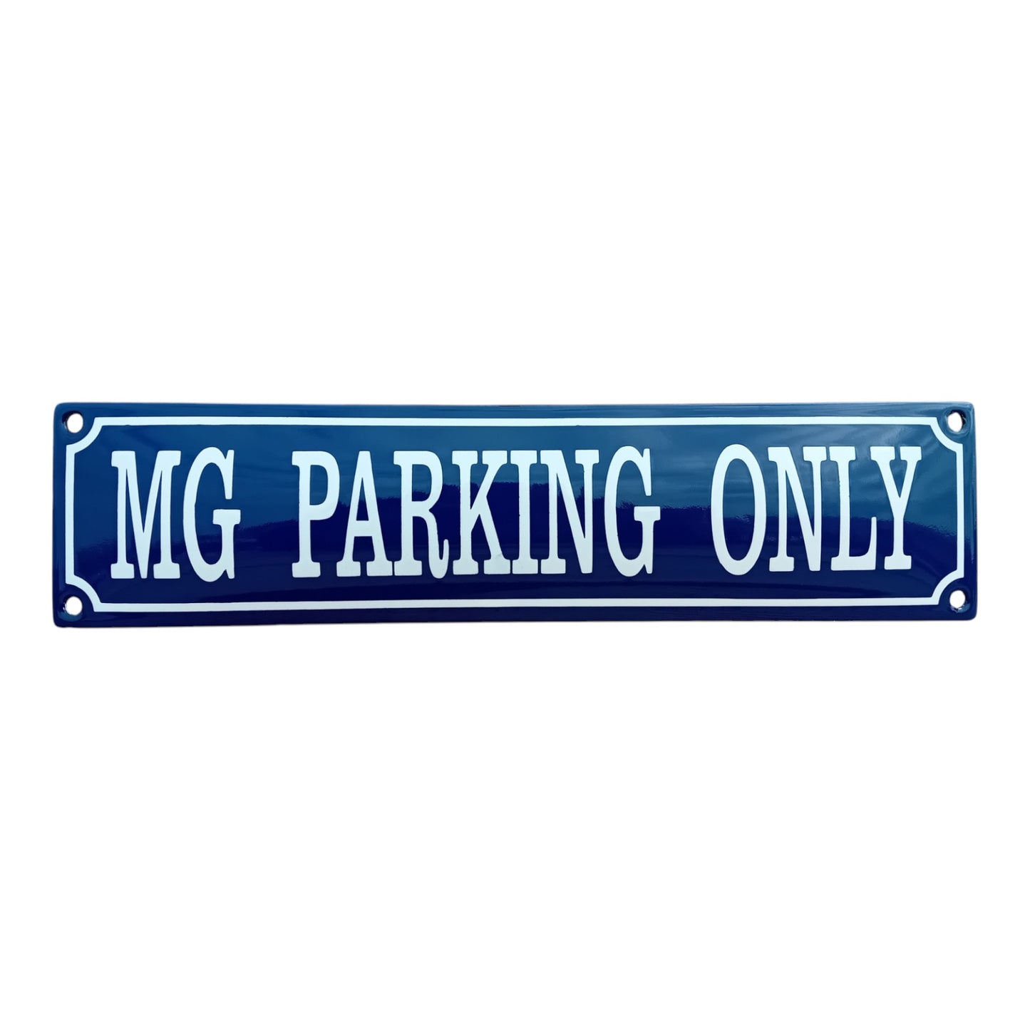 MG parking only
