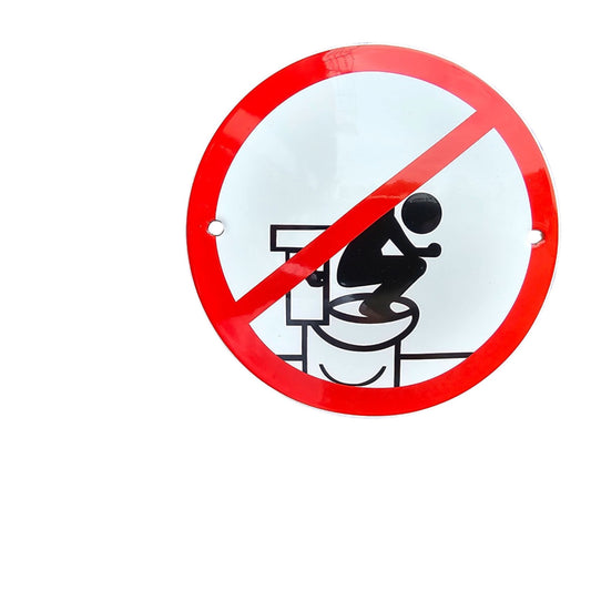 Auf Toilette stehen verboten